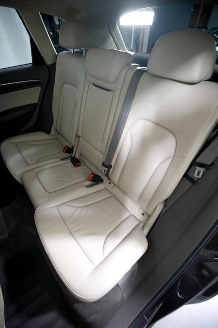 2015 Audi Q5 3.0 quattro TDI Premium Plus | Burbank, California | MDK International 2015 Audi Q5 3.0 quattro TDI Premium Plus | Burbank, California | MDK International