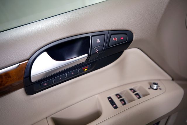 2015 Audi Q7 3.0 quattro TDI Premium Plus | Burbank, California | MDK International 2015 Audi Q7 3.0 quattro TDI Premium Plus | Burbank, California | MDK International