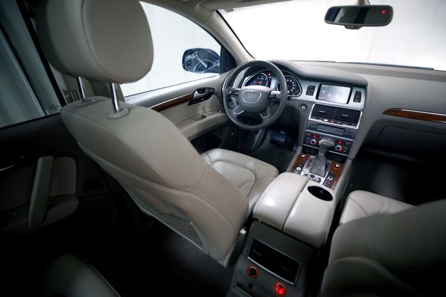 2015 Audi Q7 3.0 quattro TDI Premium Plus | Burbank, California | MDK International 2015 Audi Q7 3.0 quattro TDI Premium Plus | Burbank, California | MDK International