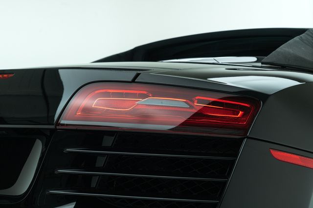 2015 Audi R8 V10 5.2 quattro Spyder | Carrollton, TX | Texas Hot Rides 2015 Audi R8 V10 5.2 quattro Spyder | Carrollton, TX | Texas Hot Rides