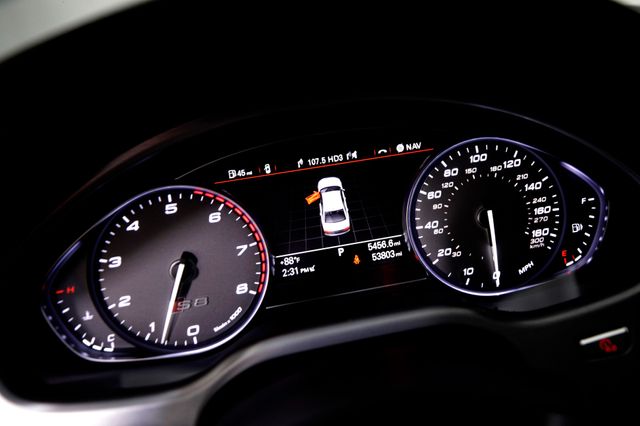2015 Audi S8 | Burbank, California | MDK International 2015 Audi S8 | Burbank, California | MDK International