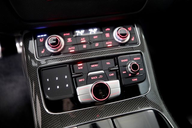 2015 Audi S8 | Burbank, California | MDK International 2015 Audi S8 | Burbank, California | MDK International