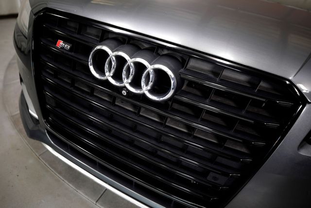2015 Audi S8 | Burbank, California | MDK International 2015 Audi S8 | Burbank, California | MDK International
