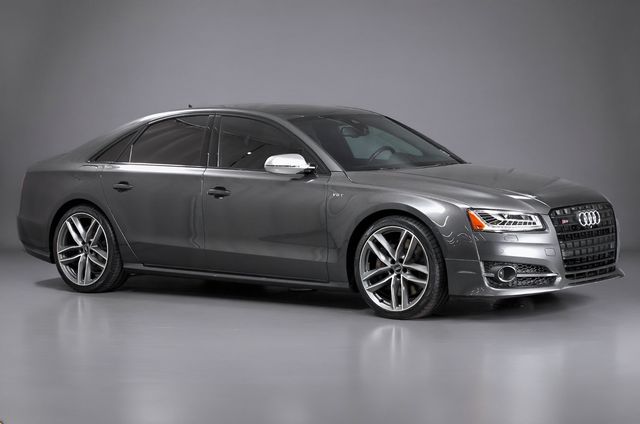 2015 Audi S8 | Burbank, California | MDK International 2015 Audi S8 | Burbank, California | MDK International