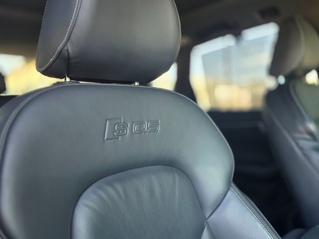 2015 Audi SQ5 3.0T quattro Prestige | Reseda, CA | Angeles Auto Alliance