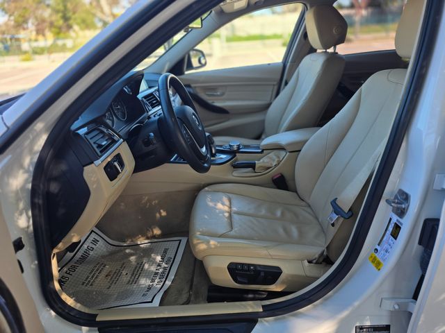 2015 BMW 3 Series 328i