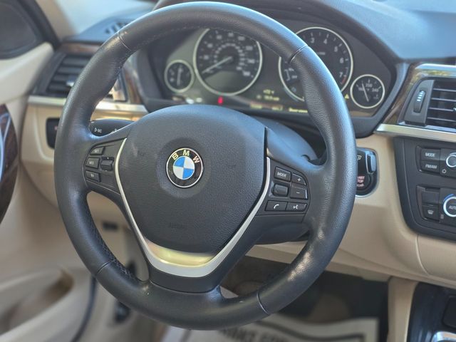 2015 BMW 3 Series 328i 2015 BMW 3 Series 328i