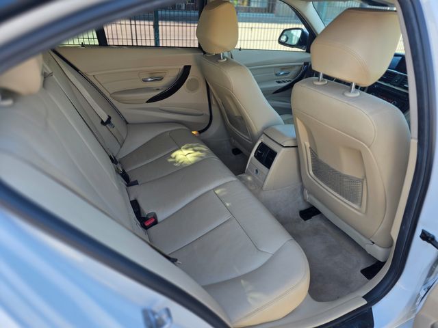 2015 BMW 3 Series 328i 2015 BMW 3 Series 328i