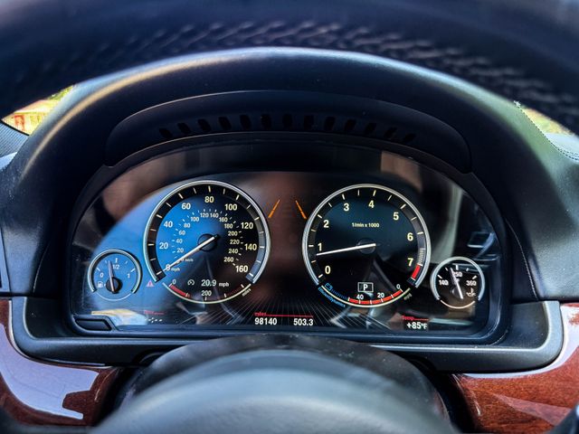 2015 BMW 5 Series 550i - M-Sport | Agoura Hills, CA | SoCal Auto Group 2015 BMW 5 Series 550i - M-Sport | Agoura Hills, CA | SoCal Auto Group