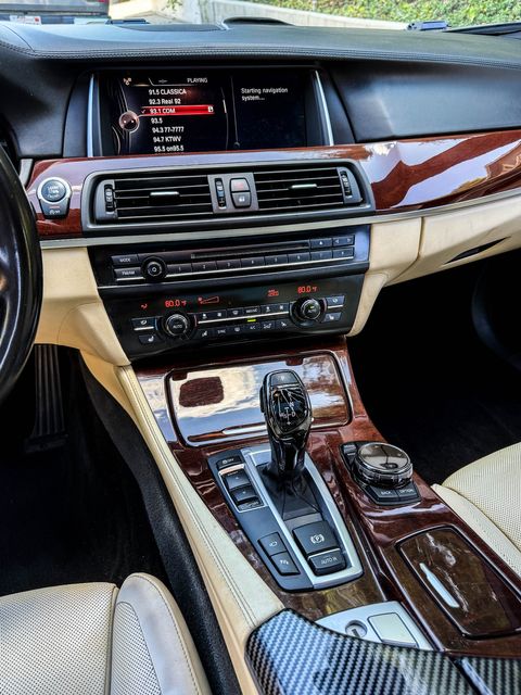 2015 BMW 5 Series 550i - M-Sport | Agoura Hills, CA | SoCal Auto Group 2015 BMW 5 Series 550i - M-Sport | Agoura Hills, CA | SoCal Auto Group