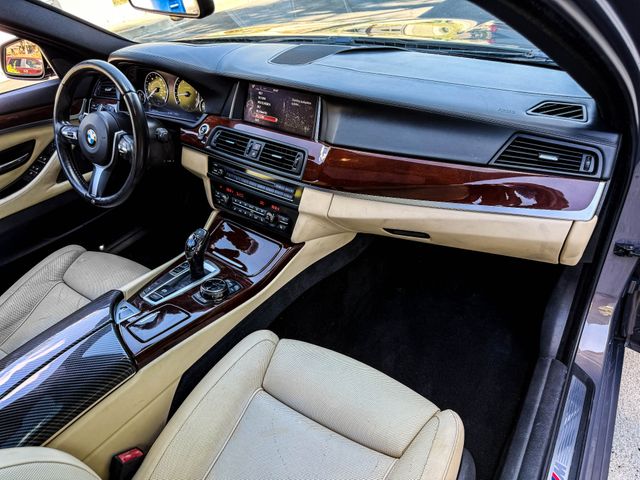 2015 BMW 5 Series 550i - M-Sport | Agoura Hills, CA | SoCal Auto Group 2015 BMW 5 Series 550i - M-Sport | Agoura Hills, CA | SoCal Auto Group