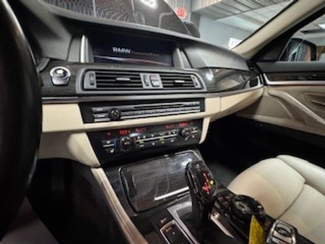 2015 BMW 5 Series 550i xDrive