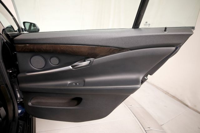 2015 BMW 5 Series 535i xDrive Gran Turismo | Burbank, California | MDK International 2015 BMW 5 Series 535i xDrive Gran Turismo | Burbank, California | MDK International