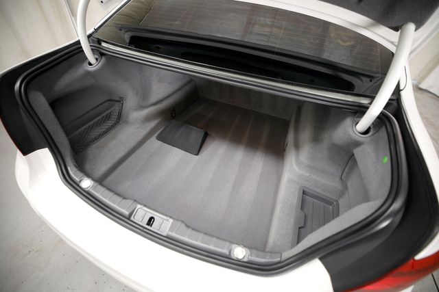 2015 BMW 7 Series 740Li | Burbank, California | MDK International 2015 BMW 7 Series 740Li | Burbank, California | MDK International