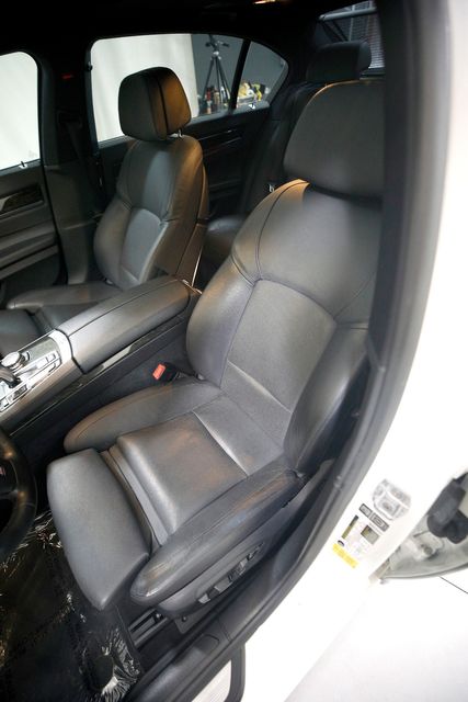 2015 BMW 7 Series 740Li | Burbank, California | MDK International 2015 BMW 7 Series 740Li | Burbank, California | MDK International