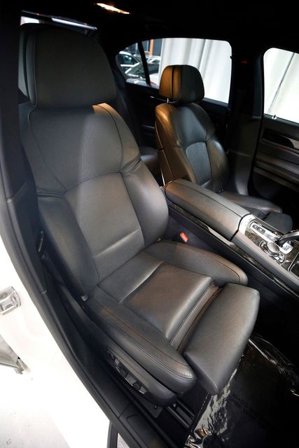 2015 BMW 7 Series 740Li | Burbank, California | MDK International 2015 BMW 7 Series 740Li | Burbank, California | MDK International