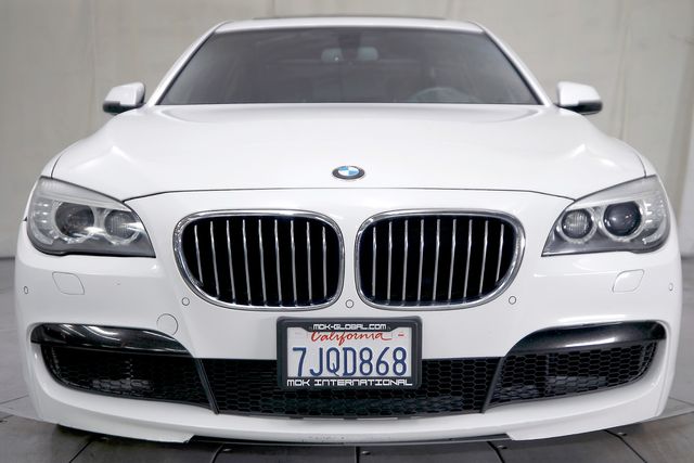 2015 BMW 7 Series 740Li | Burbank, California | MDK International 2015 BMW 7 Series 740Li | Burbank, California | MDK International