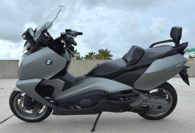 2015 BMW C650 GT  | Dania Beach, Florida | Top Gear Inc.