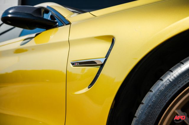 2015 BMW M4 2015 BMW M4