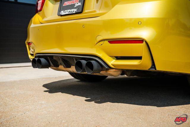 2015 BMW M4 2015 BMW M4