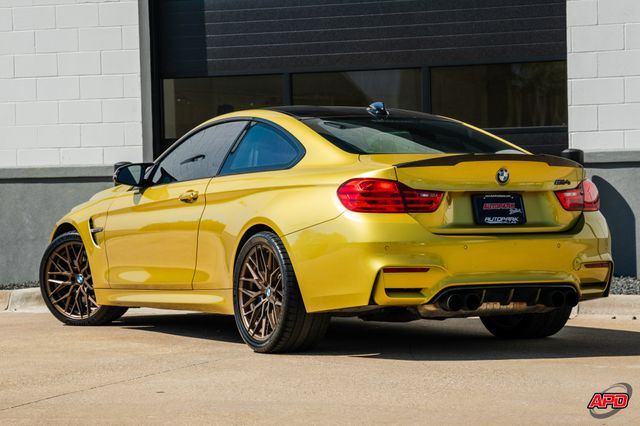 2015 BMW M4 2015 BMW M4
