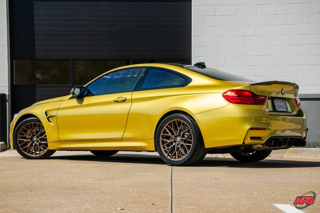 2015 BMW M4 2015 BMW M4