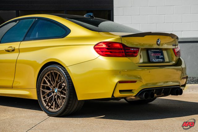 2015 BMW M4 2015 BMW M4
