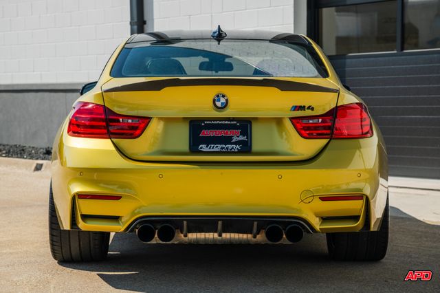 2015 BMW M4 2015 BMW M4