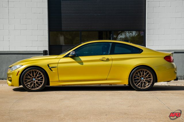 2015 BMW M4 2015 BMW M4