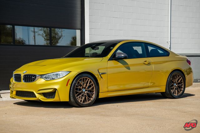 2015 BMW M4 2015 BMW M4
