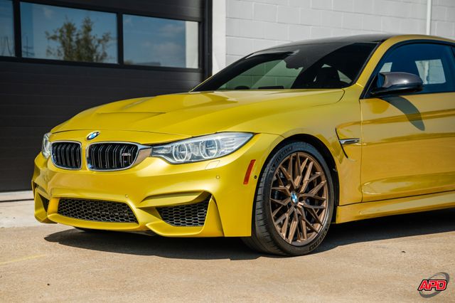 2015 BMW M4 2015 BMW M4