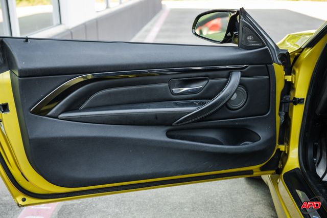 2015 BMW M4 2015 BMW M4