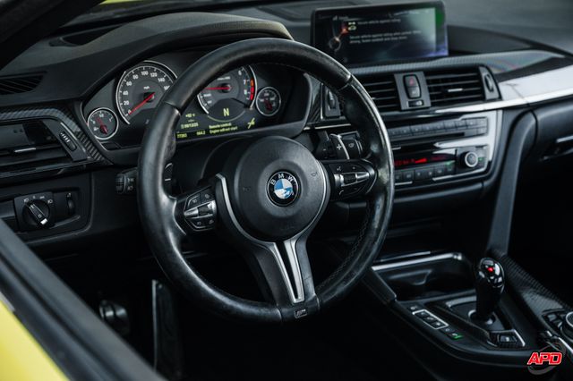 2015 BMW M4 2015 BMW M4