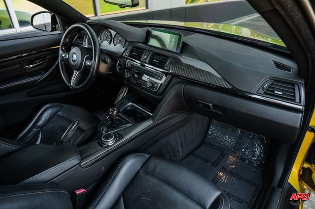 2015 BMW M4 2015 BMW M4