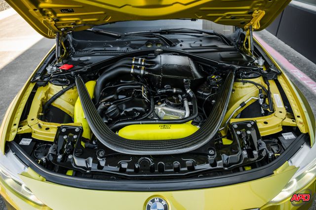 2015 BMW M4 2015 BMW M4