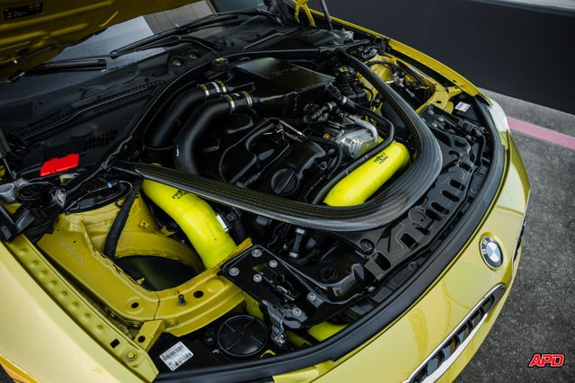 2015 BMW M4 2015 BMW M4