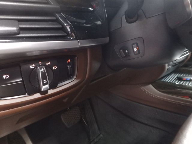 2015 BMW X-5~ 4.4L TWIN TURBO BEAUTIFUL MOCHA LEATHER LOADED ALL THE WAY!~