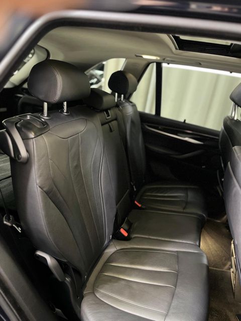 2015 BMW X5 xDrive50i | Burbank, California | MDK International 2015 BMW X5 xDrive50i | Burbank, California | MDK International