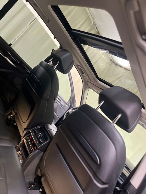 2015 BMW X5 xDrive50i | Burbank, California | MDK International 2015 BMW X5 xDrive50i | Burbank, California | MDK International