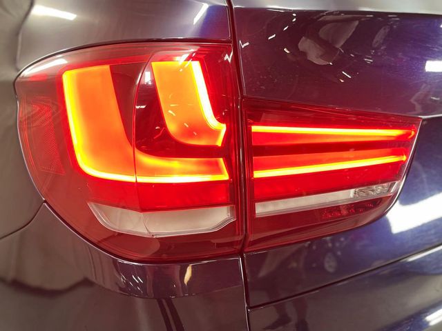 2015 BMW X5 xDrive50i | Burbank, California | MDK International 2015 BMW X5 xDrive50i | Burbank, California | MDK International