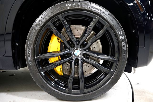 2015 BMW X6 M Base | Burbank, California | MDK International 2015 BMW X6 M Base | Burbank, California | MDK International