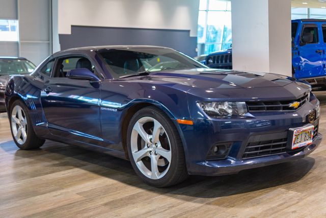 2015 Chevrolet Camaro 2SS at Autosource, photo 2