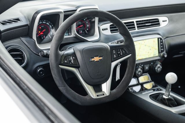 2015 Chevrolet Camaro SS 1LE | Addison, TX | Apex Auto Sports 2015 Chevrolet Camaro SS 1LE | Addison, TX | Apex Auto Sports