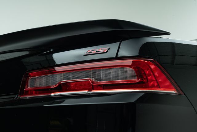 2015 Chevrolet Camaro SS 2SS 1LE Track Performance Package | Carrollton, TX | Texas Hot Rides 2015 Chevrolet Camaro SS 2SS 1LE Track Performance Package | Carrollton, TX | Texas Hot Rides