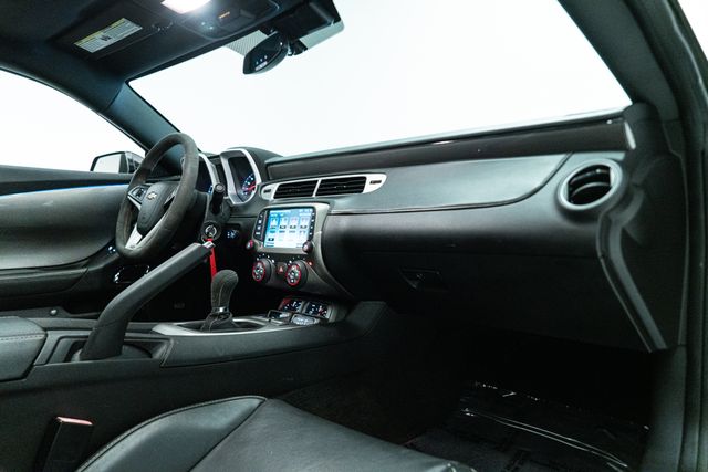 2015 Chevrolet Camaro SS 2SS 1LE Track Performance Package | Carrollton, TX | Texas Hot Rides