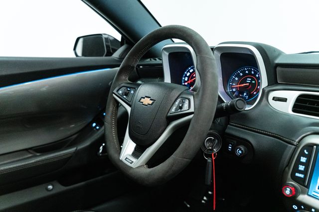 2015 Chevrolet Camaro SS 2SS 1LE Track Performance Package | Carrollton, TX | Texas Hot Rides