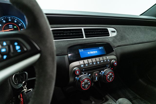 2015 Chevrolet Camaro Z/28 | Carrollton, TX | Texas Hot Rides