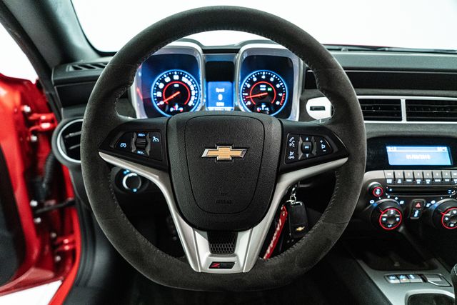 2015 Chevrolet Camaro Z/28 | Carrollton, TX | Texas Hot Rides