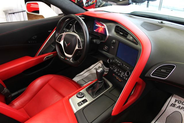 2015 Chevrolet Corvette Z06 3LZ | Granite City, Illinois | MasterCars Company Inc. 2015 Chevrolet Corvette Z06 3LZ | Granite City, Illinois | MasterCars Company Inc.