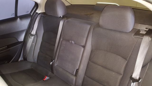 2015 Chevrolet Cruze 1LT Auto | Carrollton, TX | Legend Motorcars of Carrollton